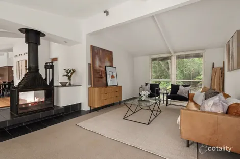 Property photo of 3 Phalemphin Road Mount Macedon VIC 3441