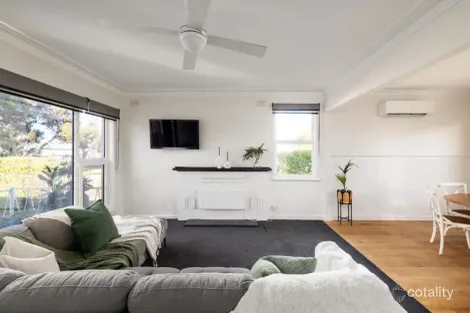 Property photo of 97 Mortlake Road Warrnambool VIC 3280