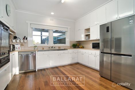 Property photo of 201 Campbells Crescent Redan VIC 3350