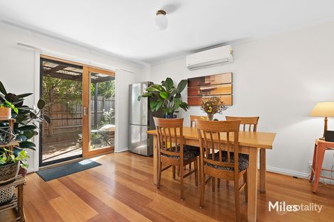 Property photo of 2/40 St Hellier Street Heidelberg Heights VIC 3081