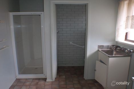 Property photo of 2/24 Molbray Street Wendouree VIC 3355