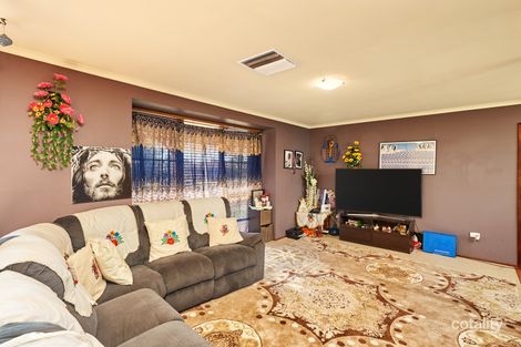 Property photo of 1 Bandera Avenue Glenfield Park NSW 2650