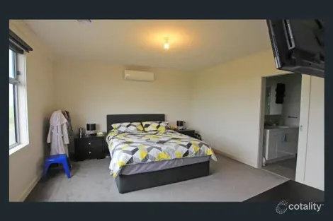 Property photo of 18B Rymill Way Truganina VIC 3029