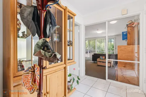 Property photo of 38 Calder Crescent Holder ACT 2611