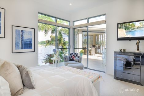Property photo of 6074 Lugano Drive Hope Island QLD 4212