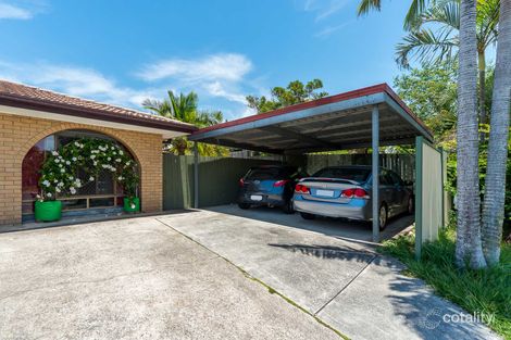 1/193 Olsen Ave, Labrador, QLD 4215