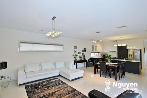 Property photo of 15 Levenia Street St Albans VIC 3021