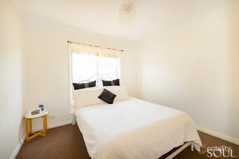 Property photo of 31 Summers Street Griffith NSW 2680