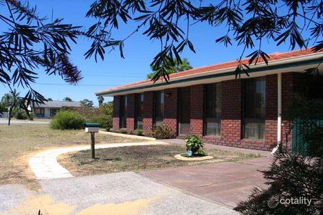 Property photo of 2 Crocus Way Ferndale WA 6148