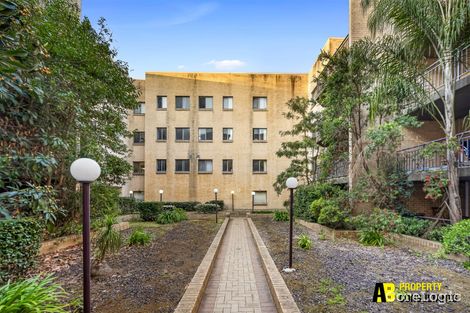 Property photo of 28/5-9 Fourth Avenue Blacktown NSW 2148