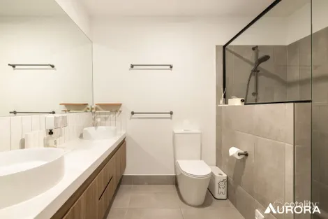 Property photo of 8 Lawrence Lyons Place Kenmore QLD 4069