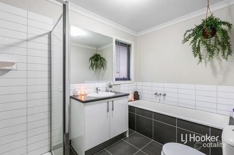 Property photo of 6 Zoe Drive Wollert VIC 3750