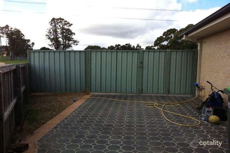 Property photo of 20 Delambre Place Hinchinbrook NSW 2168