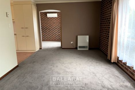 Property photo of 2/2 Alexandra Street Sebastopol VIC 3356
