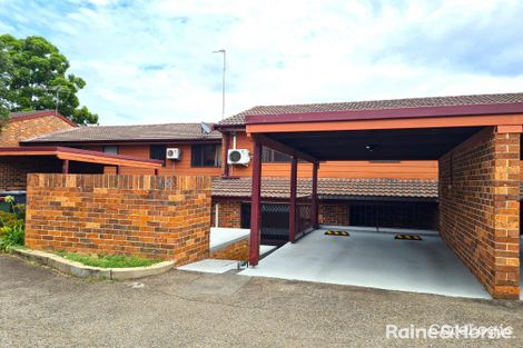 Property photo of 6 Jacquinot Place Glenfield NSW 2167