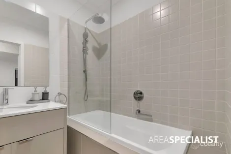 Property photo of 5 Lyra Walk Point Cook VIC 3030