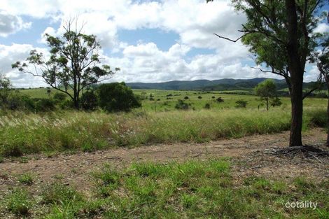 Property photo of 13-15 Queen Street Dallarnil QLD 4621