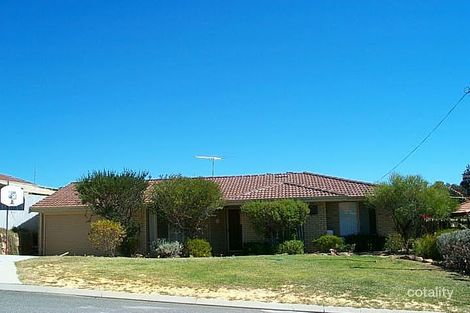 10 Nelson Pl, Beldon, WA 6027