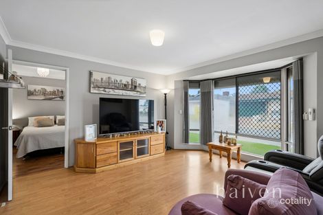 Property photo of 4 Settlers Way Gosnells WA 6110