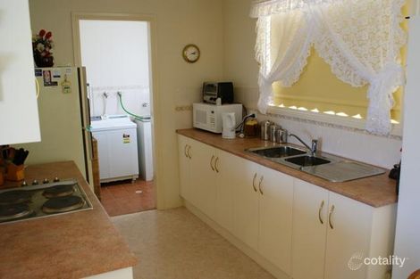 Property photo of 4 Zenca Court Murray Bridge SA 5253