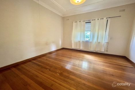 Property photo of 2/15 Fairholm Grove Camberwell VIC 3124