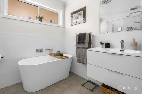 Property photo of 4 Edwards Street Riddells Creek VIC 3431