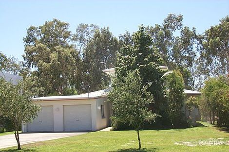 120 Burrum St, Burrum Heads, QLD 4659