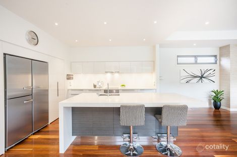 Property photo of 98 William James Drive Mount Kembla NSW 2526