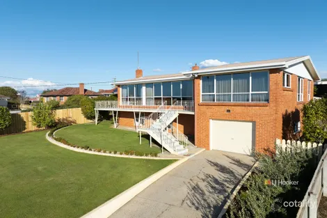 2 Morse Pl, Devonport, TAS 7310