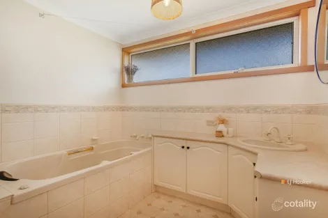 Property photo of 2 Morse Place Devonport TAS 7310