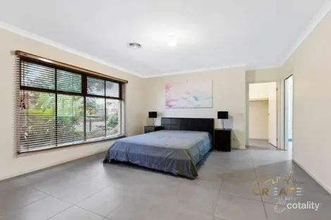 Property photo of 72 Ken Jordan Road Cairnlea VIC 3023