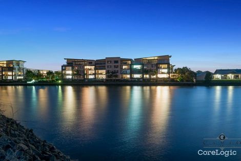 Property photo of 411/3 Pendraat Parade Hope Island QLD 4212