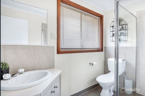 Property photo of 152 Halletts Way Darley VIC 3340