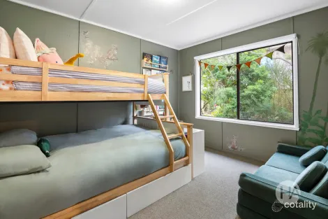 Property photo of 10 Beach Hill Avenue Somers VIC 3927