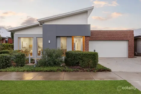 Property photo of 222 Sovereign Drive Mount Duneed VIC 3217