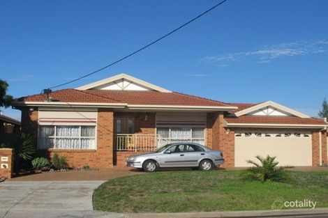 8 Lan Ave, Altona Meadows, VIC 3028