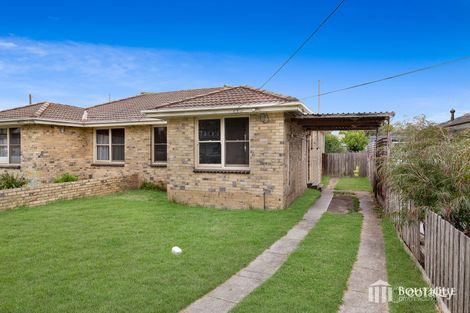 2 Dunearn Rd, Dandenong North, VIC 3175