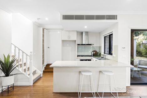 Property photo of 1/33 Highview Drive Doncaster VIC 3108