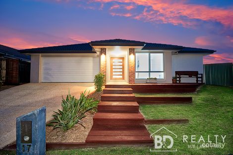 17 Regal Cres, Narangba, QLD 4504
