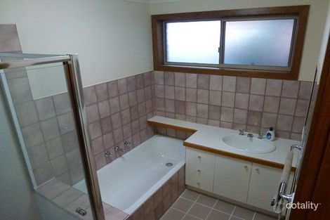 Property photo of 2/10 Fenwick Street Thornbury VIC 3071