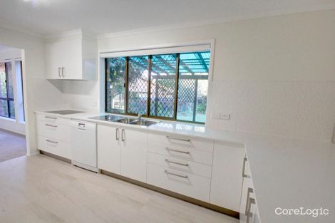 Property photo of 5 Meadowbank Street Carindale QLD 4152