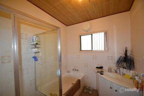 Property photo of 60 Jerry Bailey Road Shoalhaven Heads NSW 2535