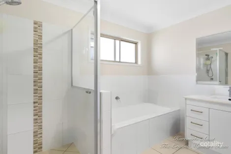 Property photo of 33 Paddy Circuit Ormeau QLD 4208
