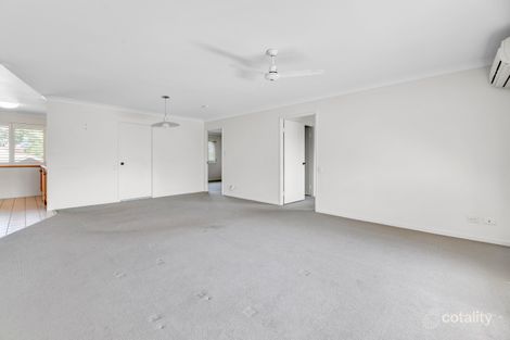 Property photo of 3/19 Clarence Road Indooroopilly QLD 4068