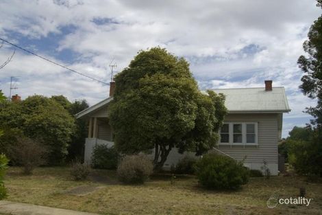 4 Elgin Rd, Maryborough, VIC 3465