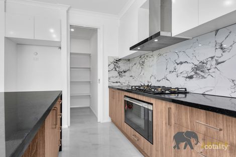 Property photo of 21 Milecastle Street Tarneit VIC 3029