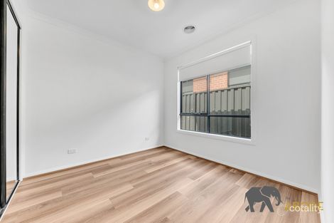 Property photo of 21 Milecastle Street Tarneit VIC 3029