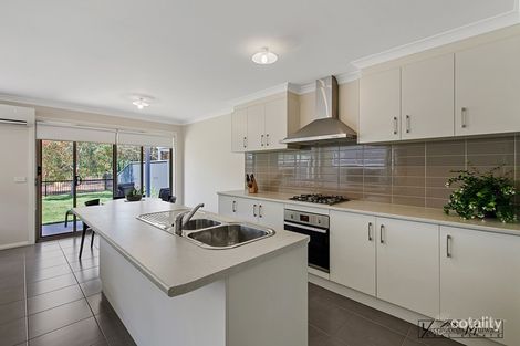 Property photo of 28 Robinson Way Yarrawonga VIC 3730