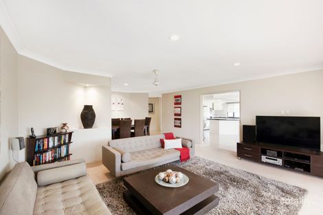 Property photo of 10 Octantis Court Bridgeman Downs QLD 4035