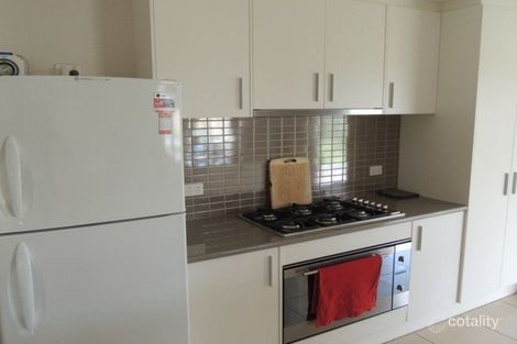 Property photo of 2 Opalite Court Mooroopna VIC 3629